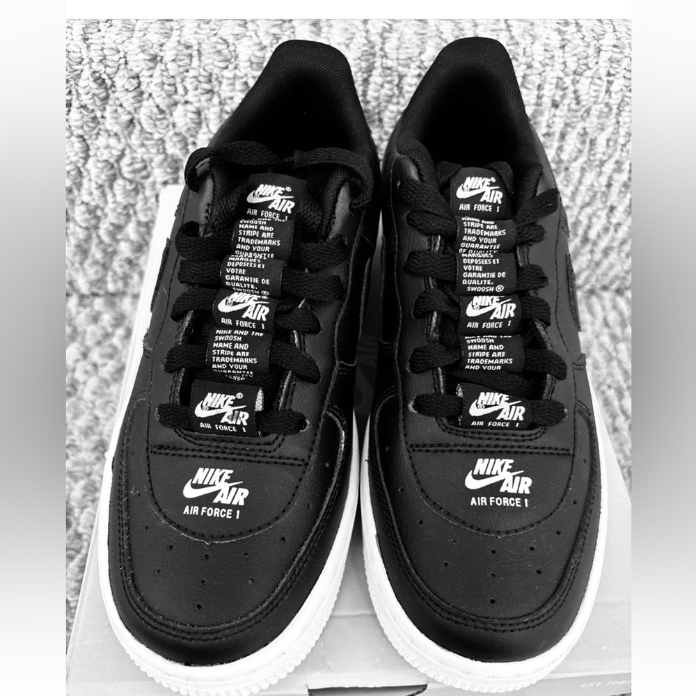 Nike Air Force 1 LV8 Black 7 Big Kids